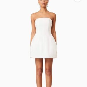 Elliatt White Geranium Strapless Party Dress